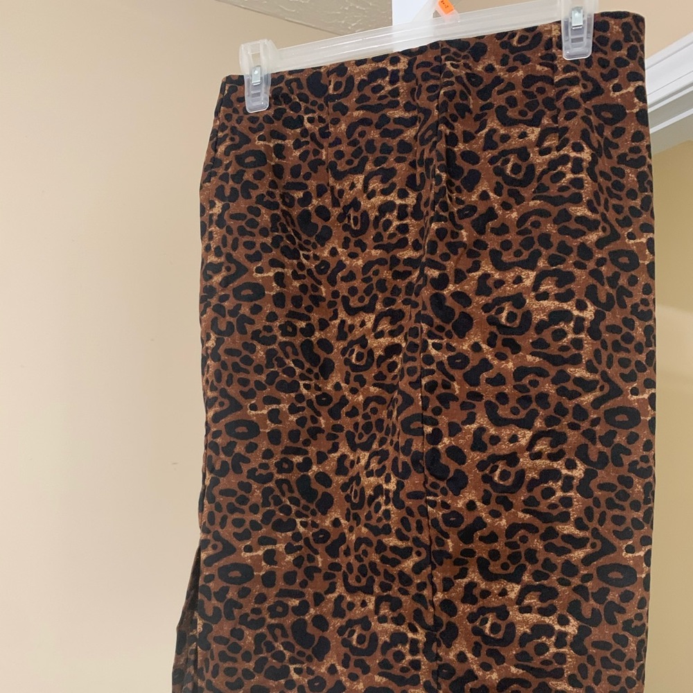 Leopard pencil skirt
